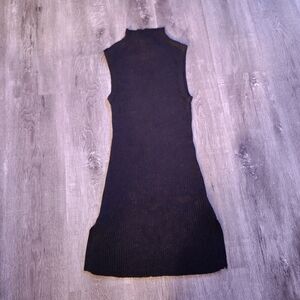 Cupio Black Sleeveless Ribbed Dress